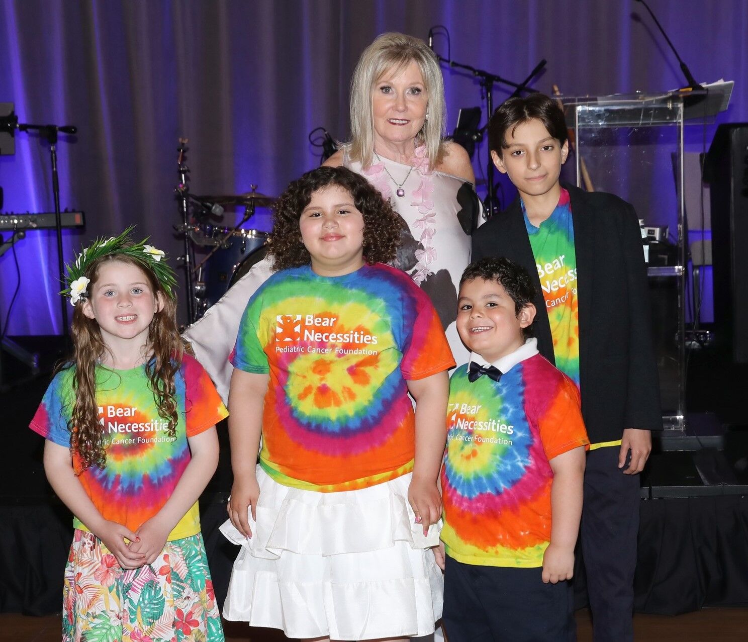 Kathleen Casey with Bear Hug Ambassadors - Georgianna Anderson, Paloma Saavedra, Oliver Cruz and Adam Sarsour. (Mila Samokhina photo)